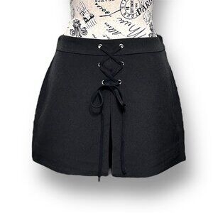 Anthropologie English Factory XS Black Lace Up Skort Mini Preppy Whimsigoth Chic
